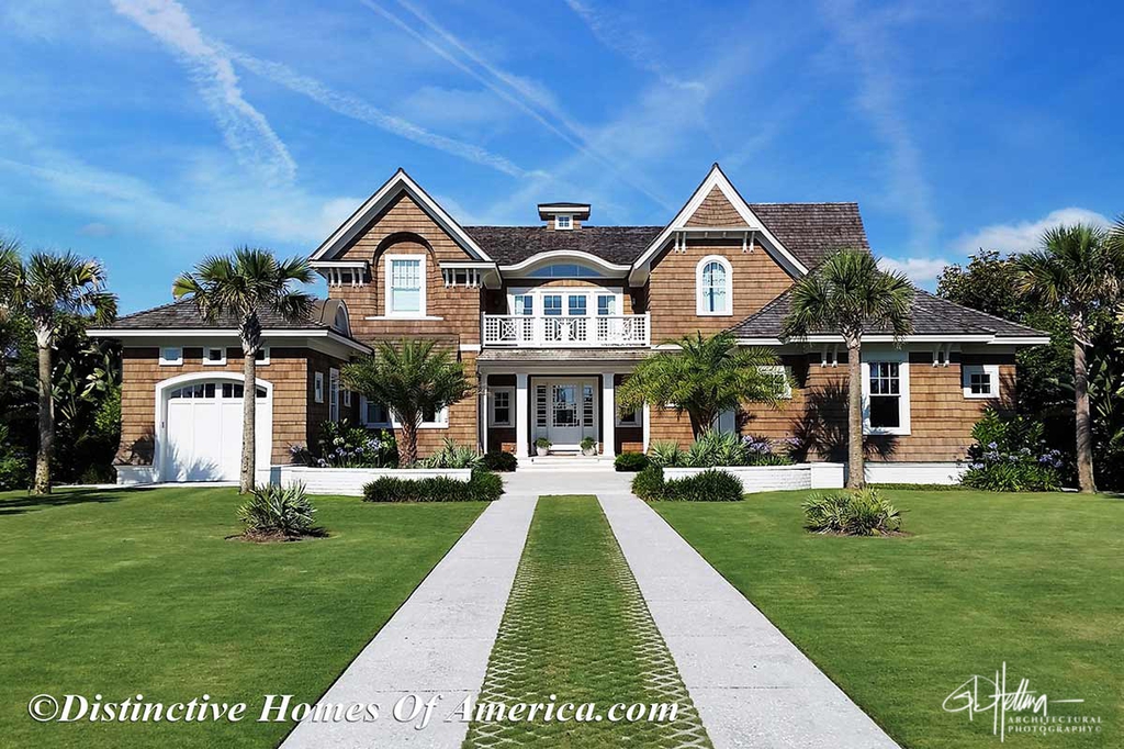 Distinctive home in Ponte Vedra Beach, Florida, photographed by Glenn Hettinger